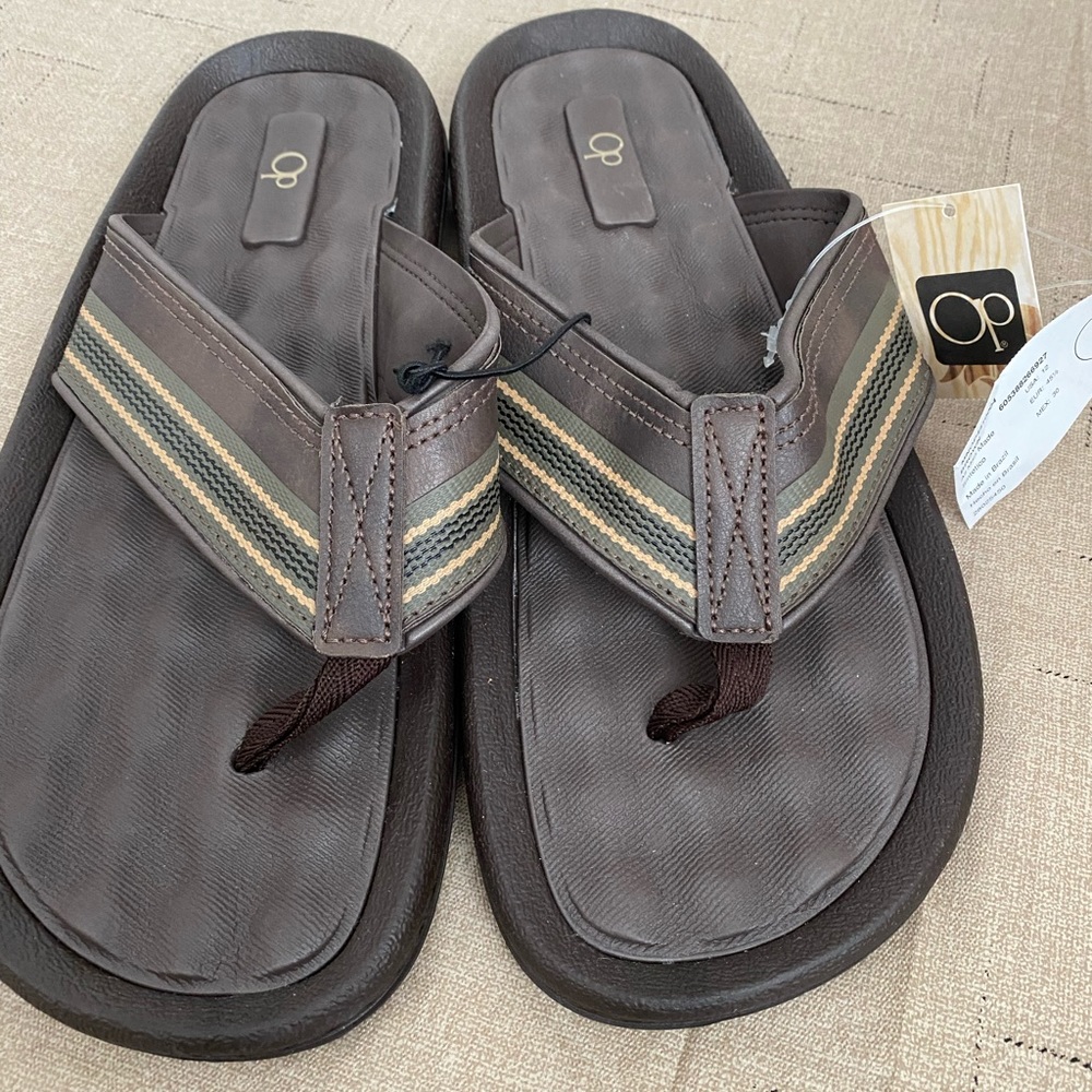 NWT - Men’s OP Slip-on Flip Flips - Brown Size 12